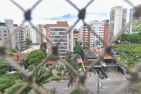 Apartamento à venda com 200m², 4 quartos e 2 vagasSala - Varanda