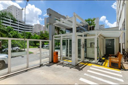 Apartamento à venda com 43m², 2 quartos e 1 vaga Apartamento à venda com 43m², 2 quartos e 1 vagaPortaria