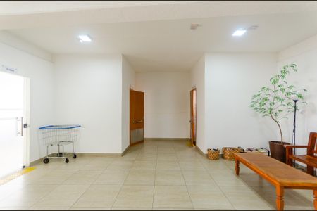 Apartamento à venda com 43m², 2 quartos e 1 vaga Apartamento à venda com 43m², 2 quartos e 1 vagaÁrea comum