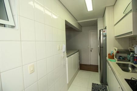 Casa à venda com 77m², 3 quartos e 2 vagasCozinha