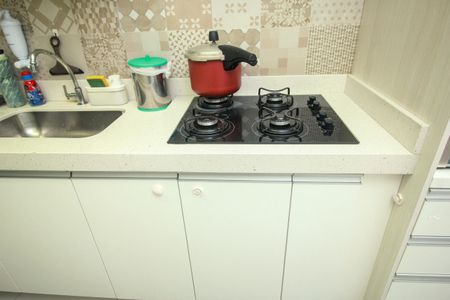 Casa à venda com 77m², 3 quartos e 2 vagasCozinha