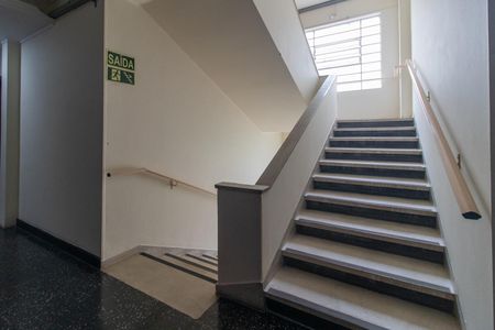 Apartamento à venda com 159m², 3 quartos e sem vagaEscadas