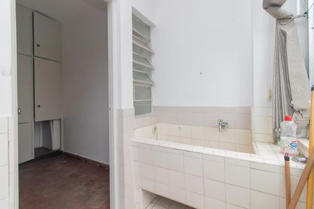 Apartamento à venda com 159m², 3 quartos e sem vagaCozinha e Área de Serviço