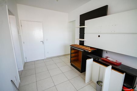 Apartamento para alugar com 100m², 2 quartos e 1 vagaSala