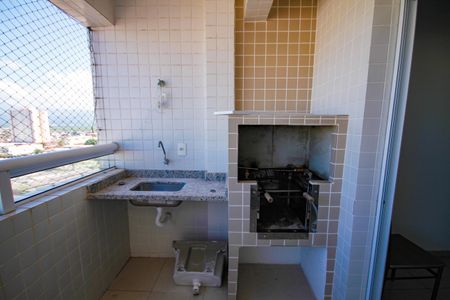 Apartamento para alugar com 100m², 2 quartos e 1 vagaVaranda