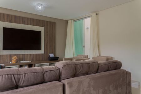 Sala de casa à venda com 3 quartos, 210m² em Santa Terezinha, São Bernardo do Campo