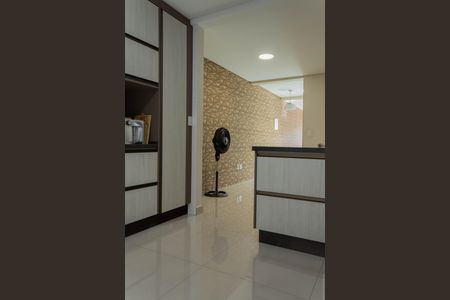 Casa à venda com 210m², 3 quartos e 4 vagas Casa à venda com 210m², 3 quartos e 4 vagasCozinha