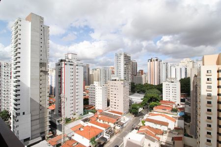 Varanda de kitnet/studio para alugar com 1 quarto, 26m² em Vila Olímpia, São Paulo