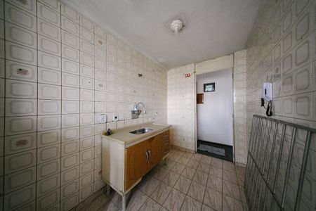 Apartamento à venda com 57m², 2 quartos e 1 vaga Apartamento à venda com 57m², 2 quartos e 1 vagaCozinha e Área de Serviço