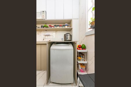 Apartamento à venda com 54m², 3 quartos e sem vaga Apartamento à venda com 54m², 3 quartos e sem vagaÁrea de Serviço