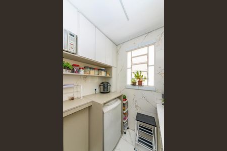 Apartamento à venda com 54m², 3 quartos e sem vaga Apartamento à venda com 54m², 3 quartos e sem vagaÁrea de Serviço