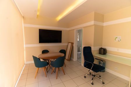 Apartamento à venda com 75m², 3 quartos e 1 vaga Apartamento à venda com 75m², 3 quartos e 1 vagaÁrea comum