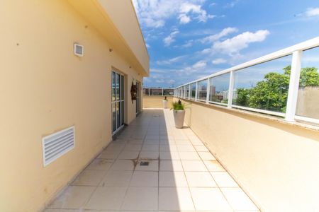 Apartamento à venda com 75m², 3 quartos e 1 vaga Apartamento à venda com 75m², 3 quartos e 1 vagaÁrea comum