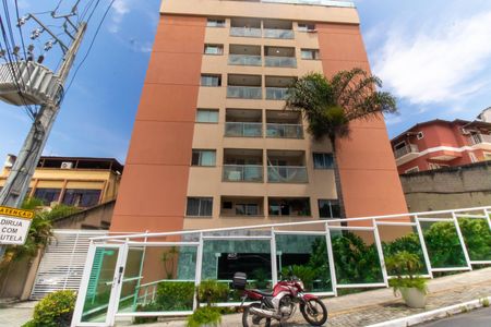 Apartamento à venda com 75m², 3 quartos e 1 vaga Apartamento à venda com 75m², 3 quartos e 1 vagaFachada