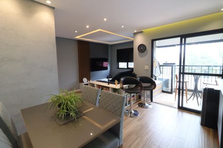 Sala de apartamento à venda com 1 quarto, 61m² em Continental, Osasco