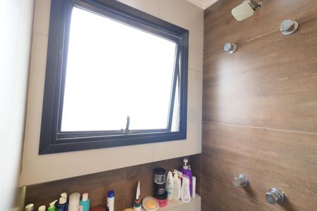 Apartamento à venda com 61m², 2 quartos e 1 vagaBanheiro da Suíte 1