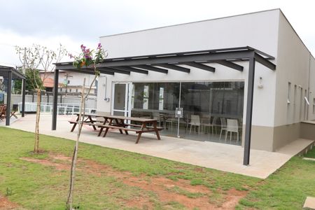 Apartamento para alugar com 46m², 2 quartos e 1 vagaÁrea comum - Salão de festas