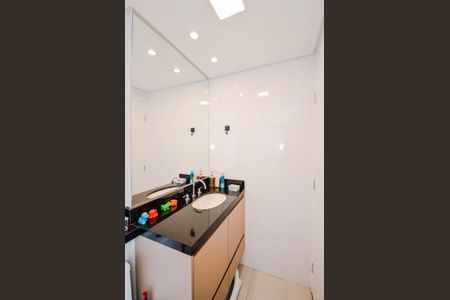 Apartamento à venda com 86m², 2 quartos e 2 vagasBanheiro da Suíte 1