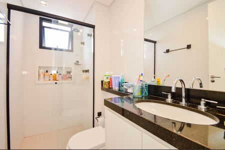 Apartamento à venda com 86m², 2 quartos e 2 vagasBanheiro da Suíte 2