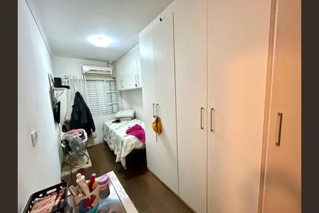 Casa à venda com 132m², 3 quartos e 2 vagasQuarto Suíte 2