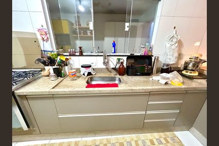 Casa à venda com 132m², 3 quartos e 2 vagasCozinha