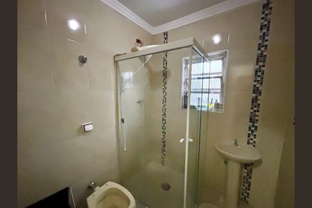 Casa à venda com 132m², 3 quartos e 2 vagasBanheiro da Suíte 1