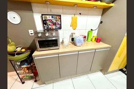 Casa à venda com 132m², 3 quartos e 2 vagasCozinha