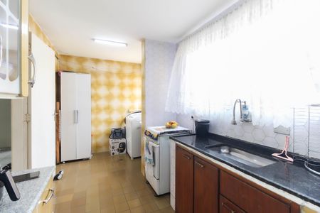 Apartamento à venda com 63m², 2 quartos e 1 vaga Apartamento à venda com 63m², 2 quartos e 1 vagaCozinha