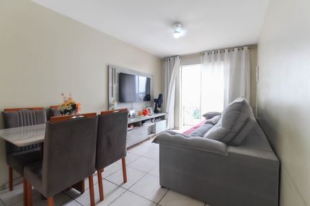 Apartamento à venda com 63m², 2 quartos e 1 vaga Apartamento à venda com 63m², 2 quartos e 1 vagaSala