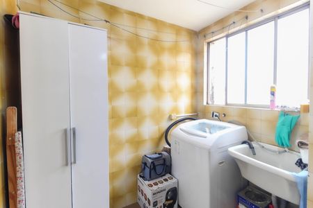 Apartamento à venda com 63m², 2 quartos e 1 vaga Apartamento à venda com 63m², 2 quartos e 1 vagaÁrea de Serviço