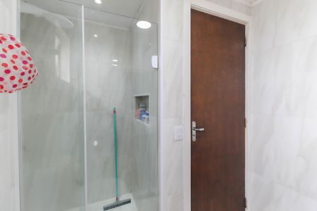 Apartamento à venda com 63m², 2 quartos e 1 vaga Apartamento à venda com 63m², 2 quartos e 1 vagaBanheiro