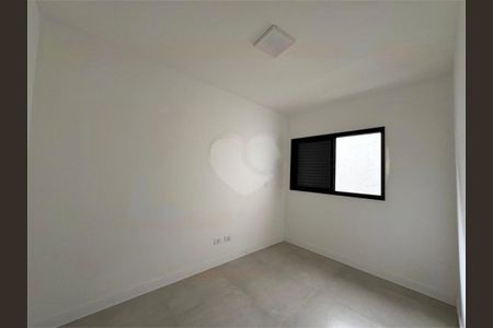 Casa à venda com 2 quartos, 102m² em Vila Guarani, São Paulo