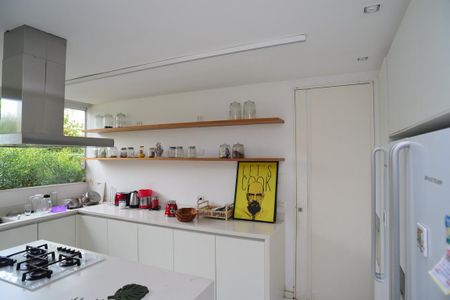 Casa de condomínio para alugar com 1400m², 4 quartos e 8 vagas Casa de condomínio para alugar com 1400m², 4 quartos e 8 vagasCozinha