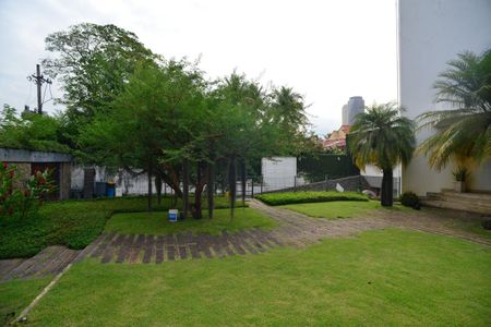 Frente Casa de casa de condomínio para alugar com 4 quartos, 1400m² em Barra da Tijuca, Rio de Janeiro