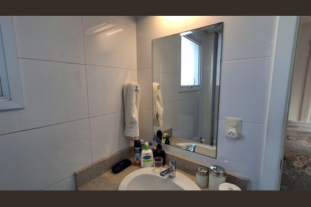 Apartamento à venda com 175m², 3 quartos e 2 vagasBanheiro Suíte 