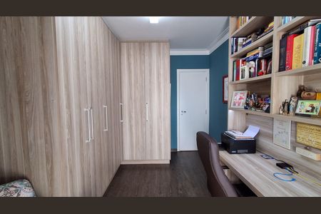 Apartamento à venda com 175m², 3 quartos e 2 vagasQuarto 
