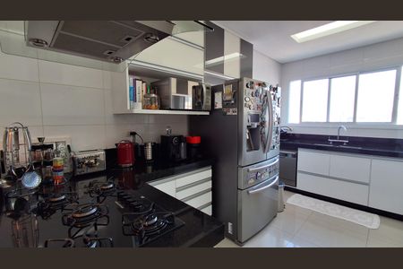 Apartamento à venda com 175m², 3 quartos e 2 vagasCozinha 