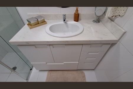 Apartamento à venda com 175m², 3 quartos e 2 vagasBanheiro Social 