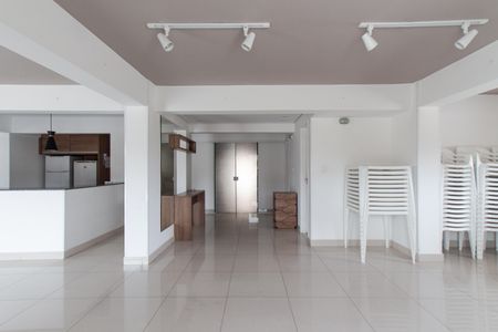 Apartamento à venda com 50m², 2 quartos e 1 vagaÁrea comum - Salão de festas
