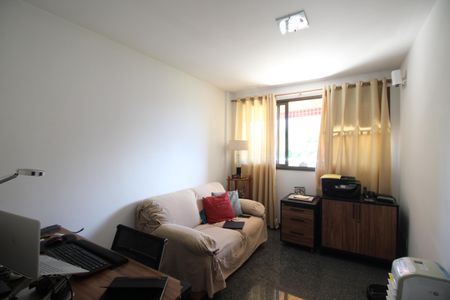 Apartamento à venda com 139m², 3 quartos e 2 vagasQuarto 1