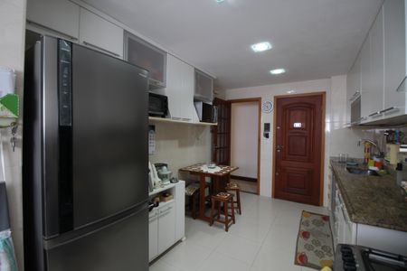 Apartamento à venda com 139m², 3 quartos e 2 vagasCozinha
