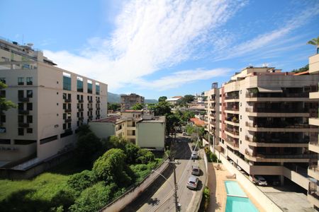 Apartamento à venda com 139m², 3 quartos e 2 vagasQuarto 3 - Vista
