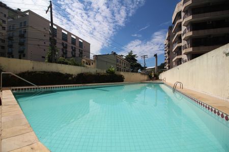 Apartamento à venda com 139m², 3 quartos e 2 vagasPiscina