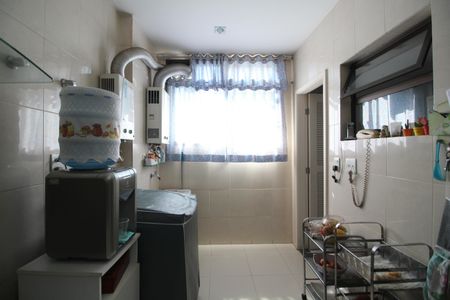 Apartamento à venda com 139m², 3 quartos e 2 vagasÁrea de Serviço