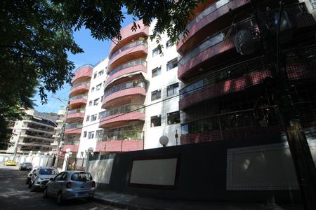 Apartamento à venda com 139m², 3 quartos e 2 vagasFachada