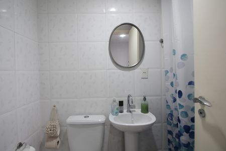 Apartamento à venda com 139m², 3 quartos e 2 vagasBanheiro de Serviço