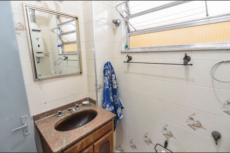 Apartamento à venda com 58m², 2 quartos e 1 vaga Apartamento à venda com 58m², 2 quartos e 1 vagaBanheiro