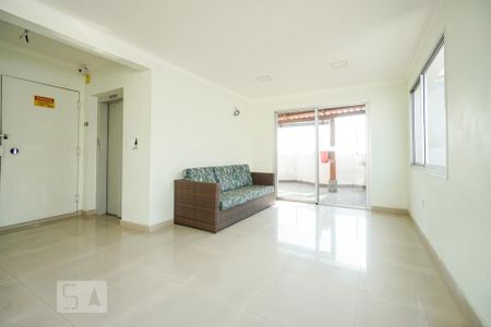 Apartamento à venda com 46m², 2 quartos e 1 vagaÁrea comum