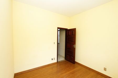 Casa à venda com 180m², 4 quartos e 2 vagasQuarto 1