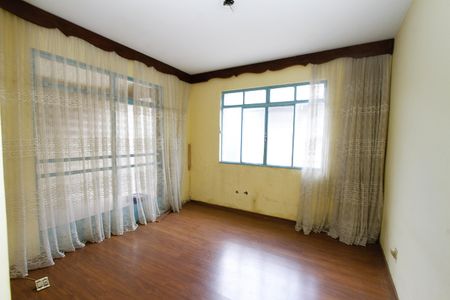 Sala de casa à venda com 4 quartos, 180m² em Estrela do Oriente, Belo Horizonte